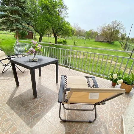 Casa de Férias Badacsonyház *