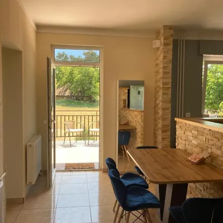 Casa de Férias Badacsonyház *