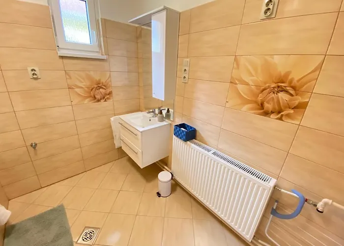 Badacsonyhaz Tatil Evi *